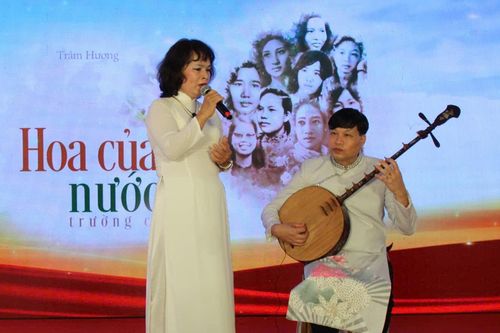 Nhiều hoạt động trong Ngày thơ Việt Nam tại TP Hồ Chí Minh