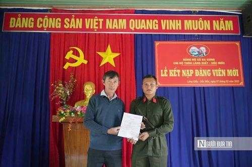 Vừa tốt nghiệp đại học, nhiều cử nhân hăng hái lên đường nhập ngũ