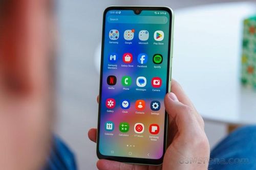 Galaxy A05s giá đập hộp chỉ 2,8 triệu, thiết kế đẹp không kém Galaxy S25, có trang bị xịn vượt mặt iPhone 16