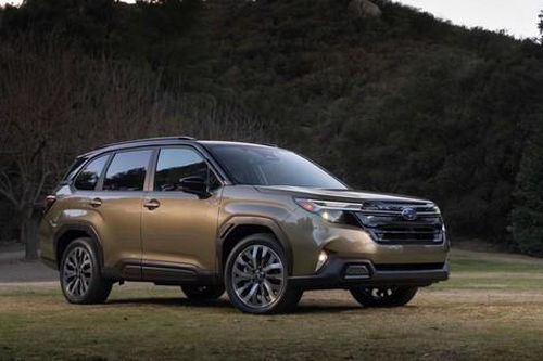 Subaru Forester 2026 ra mắt hai phiên bản mới