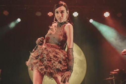 Sau Jisoo và 2NE1, thêm một huyền thoại Kpop xác nhận đến Việt Nam