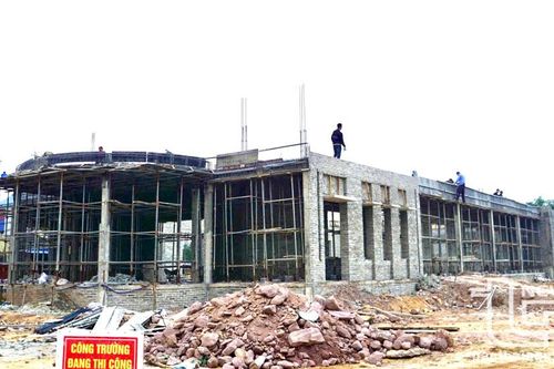 Đầu tư gần 10 tỷ đồng xây dựng công trình chào mừng đại hội đảng các cấp