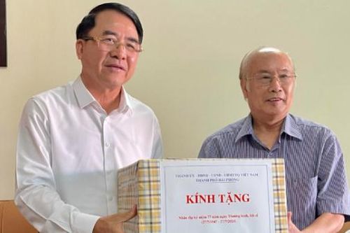 Phó chủ tịch Hải Phòng xin nghỉ công tác sớm