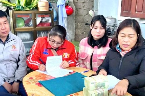 Công ty Xi măng Sông Lam 2 hỗ trợ gần 2 tỷ đồng cho nạn nhân tai nạn lao động