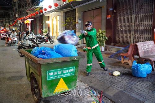 Phân loại rác thải tại nguồn - Cần sự vào cuộc quyết liệt hơn