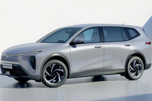 MPV 7 chỗ VinFast Limo Green có gì?