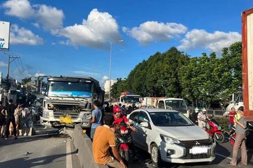 Điều tra nguyên nhân vụ TNGT liên hoàn nghiêm trọng đoạn qua cầu Bình Phước