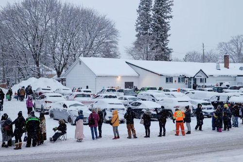 Bài toán khó của Canada