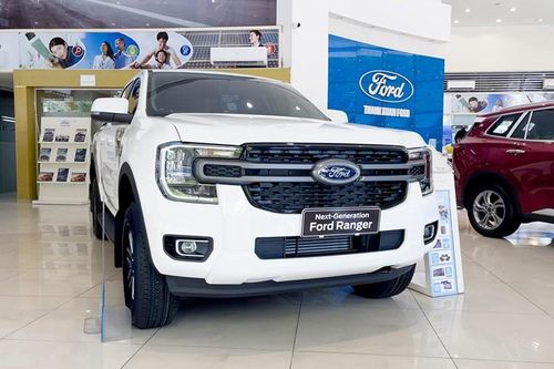 'Vua bán tải' Ford Ranger giảm giá tới 70 triệu đồng tại đại lý
