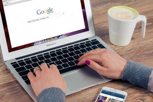 Nhiều trang tin mất lượng truy cập do Google thay đổi thuật toán