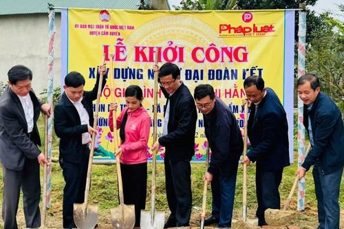 Báo Pháp luật Việt Nam và Công ty CP MBN Jupiter động thổ khởi công 2 nhà 'Đại đoàn kết' tại Hà Tĩnh