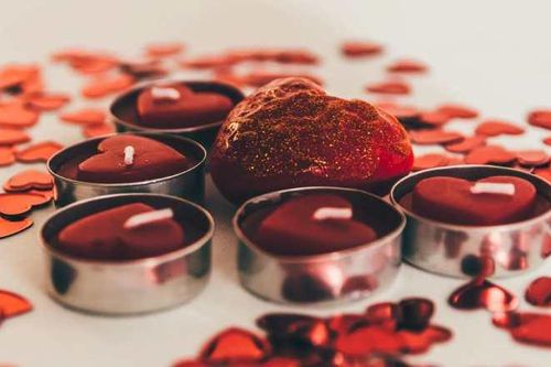 Lời chúc Valentine dành cho bạn gái, bạn trai ngắn gọn, ý nghĩa năm 2025