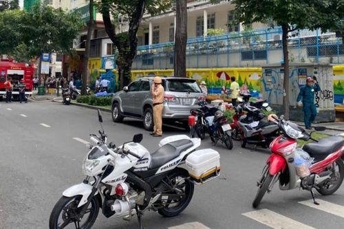 Cháy lớp mẫu giáo ở trung tâm TPHCM, sơ tán nhiều học sinh
