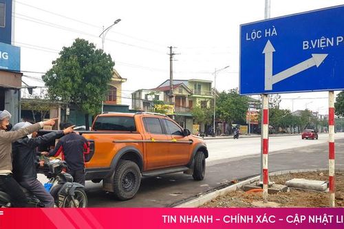 'Lạc lối' vì biển chỉ đường vẫn mang tên huyện Lộc Hà