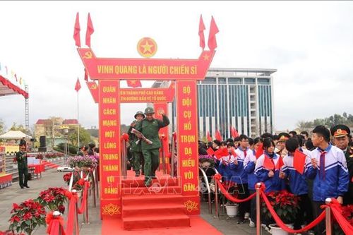 Nô nức ngày hội tòng quân tại các địa phương trên địa bàn Quân khu I