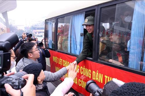 Quan tâm, động viên tân binh Công an nhân dân nghĩa vụ ở các địa phương
