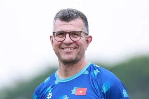 ĐT Việt Nam công bố tân HLV trưởng, chốt thời gian hội quân cho VCK Asian Cup