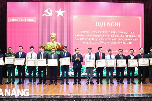 Năm 2025, phấn đấu phát triển Đảng đạt 4%