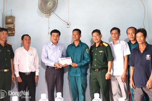 Lễ Giao, nhận quân năm 2025 Làm tốt chính sách, hậu phương quân đội