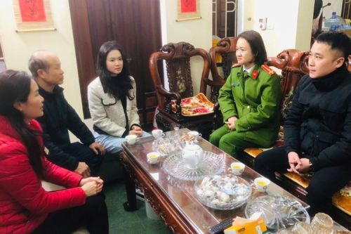 Hăng hái thực hiện nghĩa vụ tham gia công an nhân dân