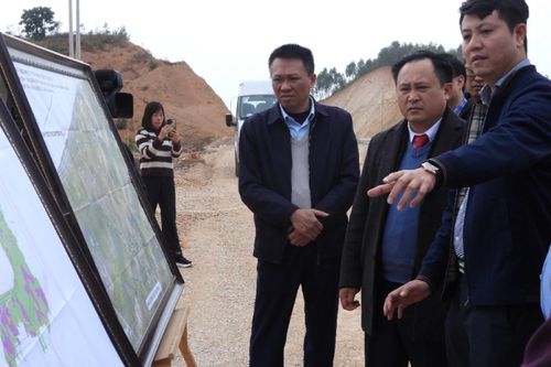 Lãnh đạo UBND tỉnh kiểm tra tiến độ triển khai các dự án trên địa bàn huyện Hữu Lũng