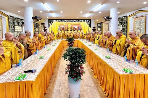 Ban Trị sự GHPGVN H.Bình Chánh tổ chức Lễ Bố-tát thính giới chung và họp mặt đầu Xuân Ất Tỵ 2025
