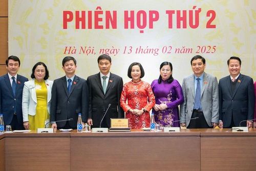 Phó Chủ tịch Quốc hội Nguyễn Thị Thanh chủ trì Phiên họp thứ 2 Hội đồng Thi đua - Khen thưởng của Ủy ban Thường vụ Quốc hội