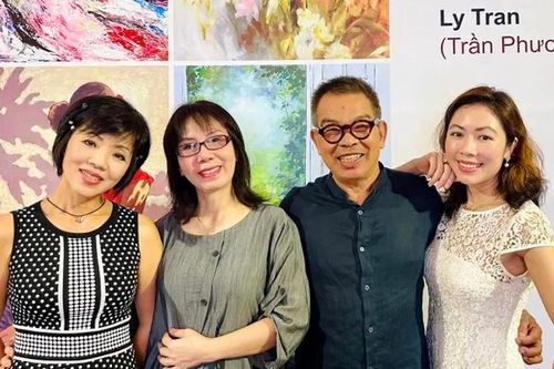 Triển lãm 'Chào Việt Nam' của nhóm họa sĩ gốc Việt