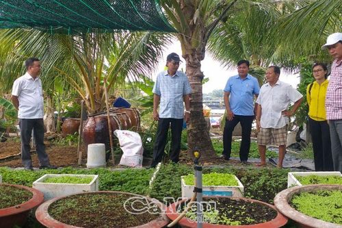 Khơi dậy ý thức thoát nghèo