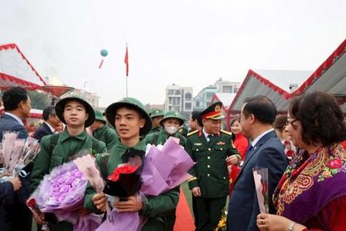Tuổi trẻ Ba Vì: Vững bước quân ngũ, tiếp nối truyền thống quê hương