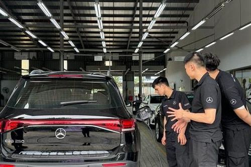 Tiêu thụ ô tô giảm mạnh trong tháng Tết