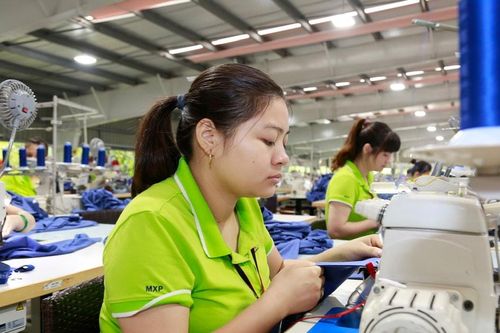 Chuẩn bị tăng lương tối thiểu vùng?