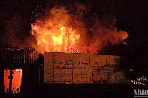 Hỏa hoạn tại công ty tranh thêu Đà Lạt XQ Việt Nam lúc nửa đêm
