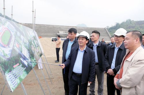 Đẩy nhanh tiến độ thi công các công trình trọng điểm tại thành phố Hà Giang