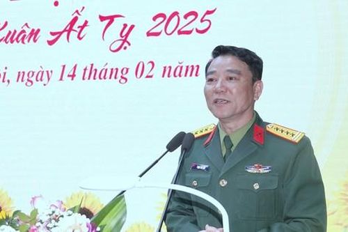 Đẩy mạnh tuyên truyền 50 năm Ngày truyền thống Bộ đội Bảo vệ Lăng