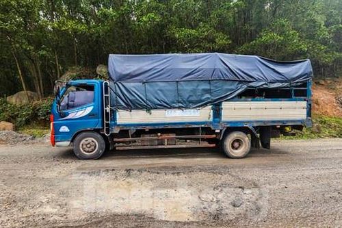 Bất an vì đường ven biển nghìn tỷ 'chi chít ổ voi' nhưng chậm sửa chữa