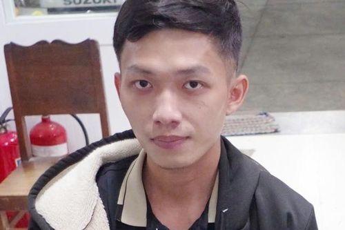 Nam 'phù thủy' 26 tuổi chuyên đem vàng giả đến tiệm cầm đồ giở trò phi pháp