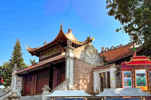 Phục chế gần 620 trang tài liệu Hán Nôm về Đền Cờn