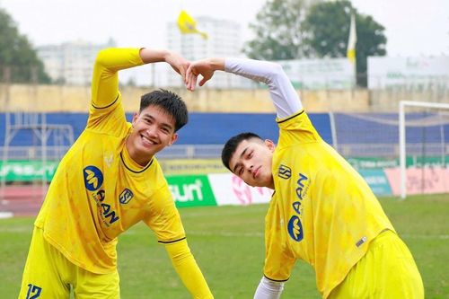 Sông Lam Nghệ An nỗ lực giải tỏa tâm lý trước trận chung kết ngược