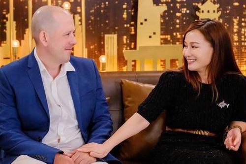 Lễ tình nhân ngọt ngào của các nghệ sĩ