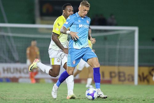 Vòng 13 V-League 2024-2025: Căng thẳng ở đỉnh và đáy