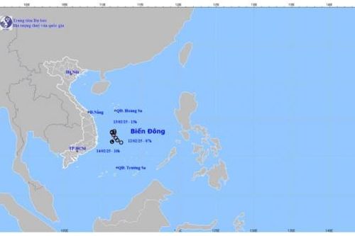 Áp thấp nhiệt đới trên biển Đông suy yếu