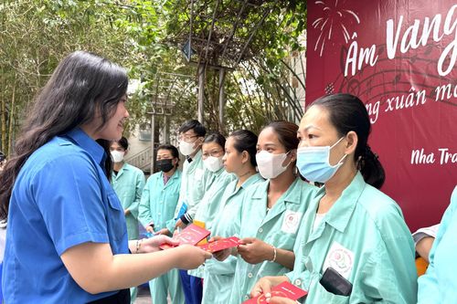 Mang âm nhạc đến bệnh nhân