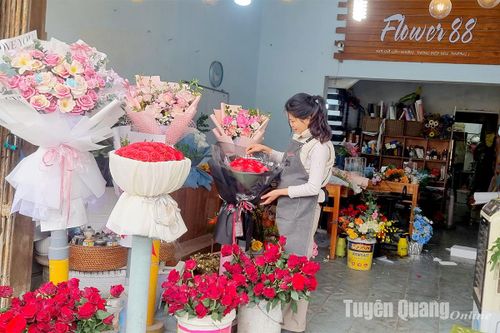 Đa dạng thị trường quà tặng ngày Lễ tình yêu