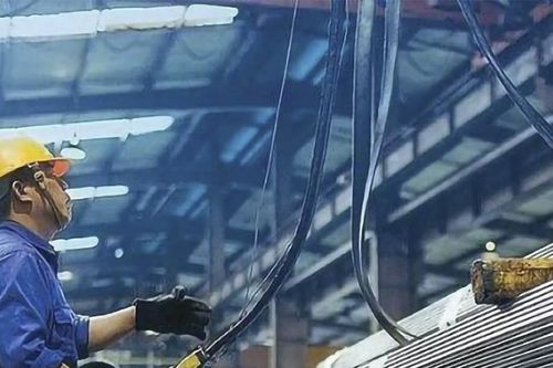 Mỹ áp thuế 25% không miễn trừ, cơ hội nào cho ngành thép Việt?