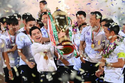 Hà Nội FC mời HLV Nhật Bản nổi tiếng, quyết giành lại vinh quang