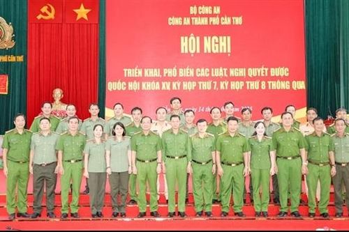 Công an TP Cần Thơ triển khai các luật được Quốc hội thông qua
