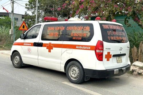 Xử phạt nhiều xe cứu thương ở Nghệ An lạm dụng tín hiệu ưu tiên