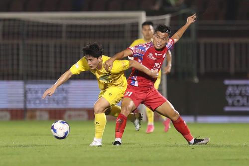 Trọng tài FIFA xử lý gây tranh cãi, Thanh Hóa mất oan chiến thắng