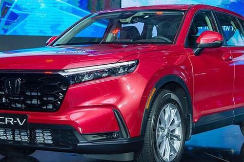 Xe gầm cao SUV giảm giá cả trăm triệu, có xe giảm tới 500 triệu đồng: Honda CR-V còn bao nhiêu?
